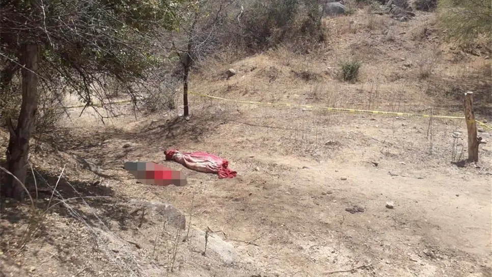 Asesinan a dos hombres en Las Rastras, Choix