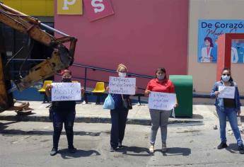 Se manifiestan suplentes del Hospital Pediátrico de Sinaloa