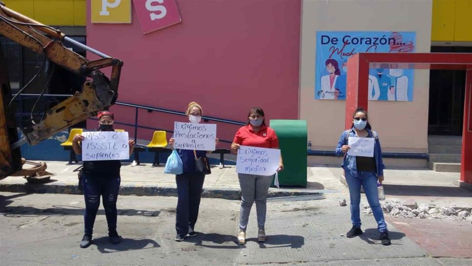 Se manifiestan suplentes del Hospital Pediátrico de Sinaloa