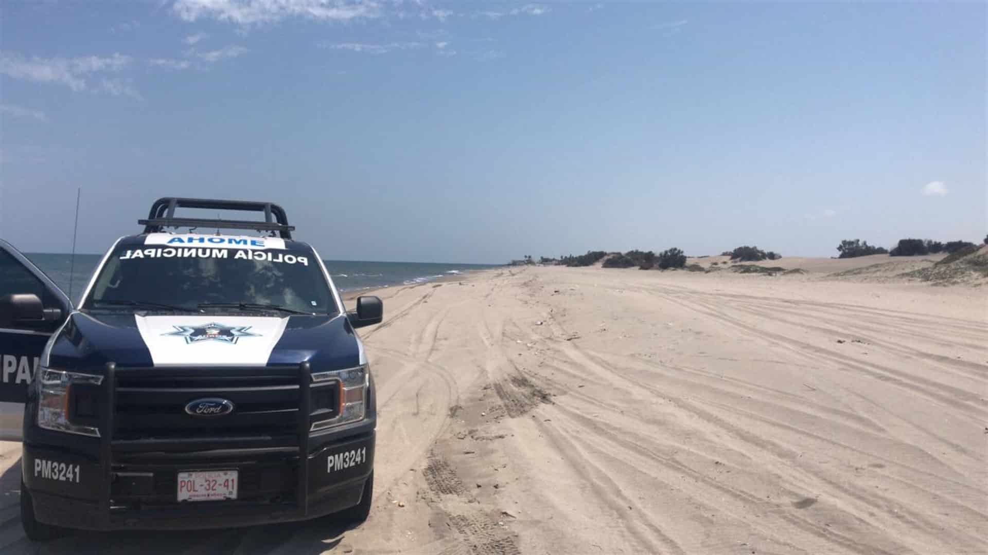 Policía Municipal cierra y resguarda playas de Ahome