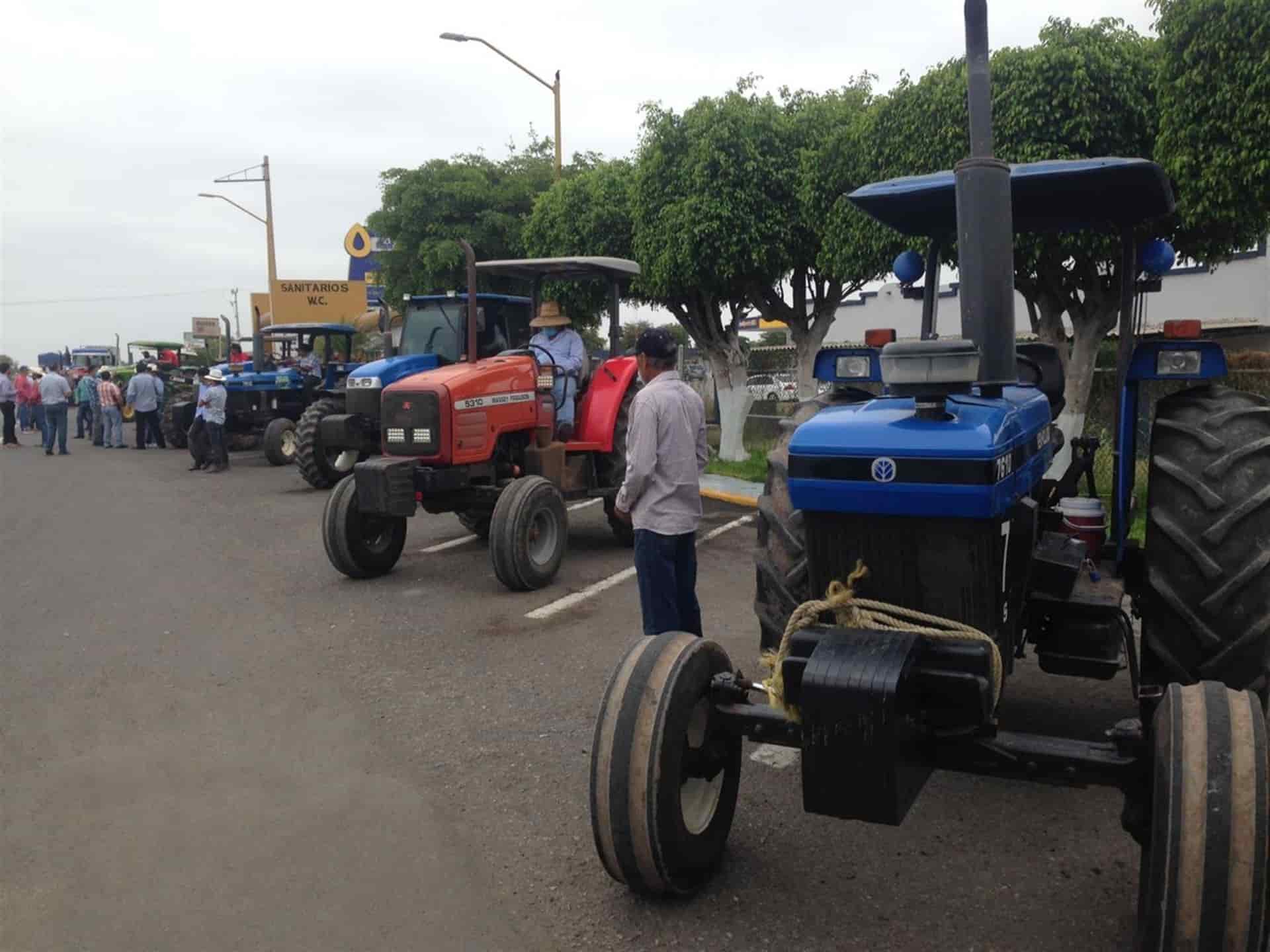 Productores de Sinaloa exigen se paguen los 4 mil 150 para maíz