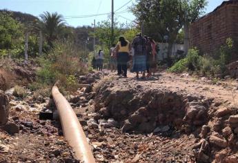 Por drenaje abierto, indígenas están sin luz y podrían perder apoyos