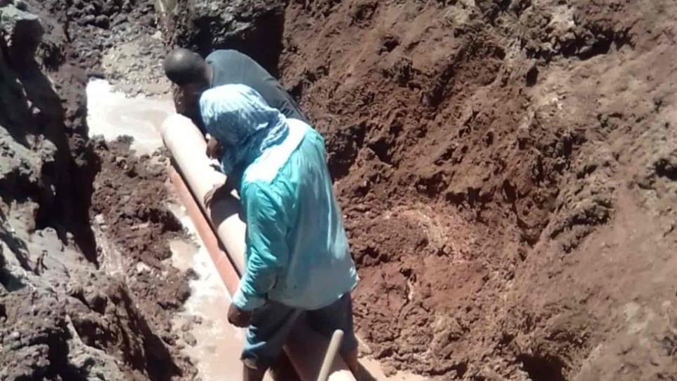 Supervisa JAPAF obras en colector principal de drenaje en el 2 de Abril, El Fuerte
