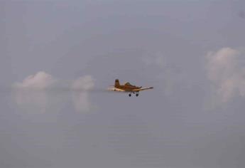 Los Mochis recibe desde el aire la bendición de la Iglesia Católica