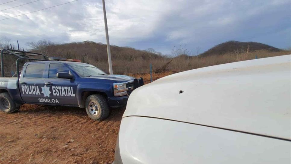 Aseguran vehículo con reporte de robo al norte de Culiacán