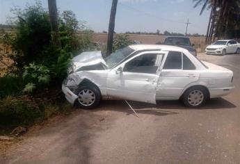 Una mujer lesionada en carambola sobre la carretera hacia Las Glorias