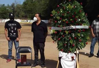 Rinden homenaje póstumo a Nacho Pando