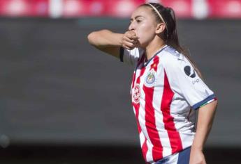 Rubí Soto hace historia en el futbol femenil