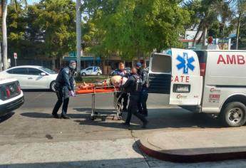 Rescatan a hombre tras arrojarse del puente Musala en Culiacán