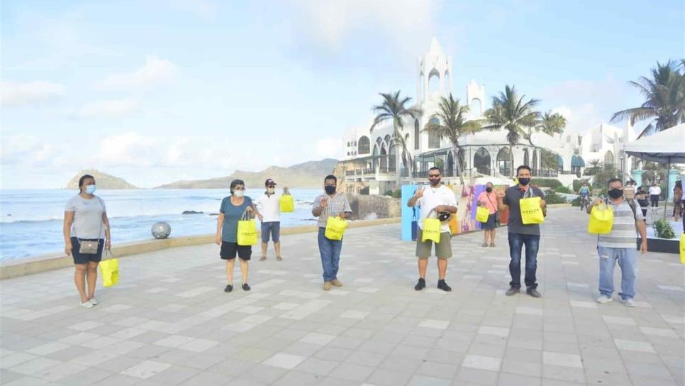 Dan banderazo de inicio para reapertura turística de Mazatlán