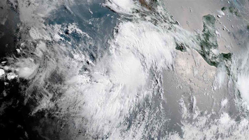 Tormenta tropical Cristina se fortalece en el Pacífico