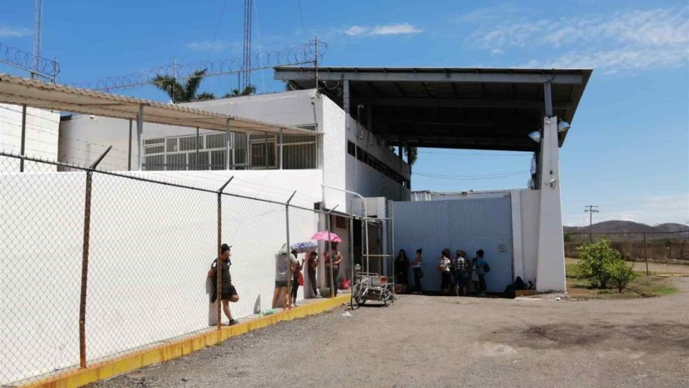 Reportan estables a presos heridos en Mazatlán