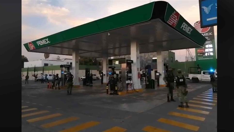 Clausuran Profeco y Guardia Nacional gasolinera en Los Mochis