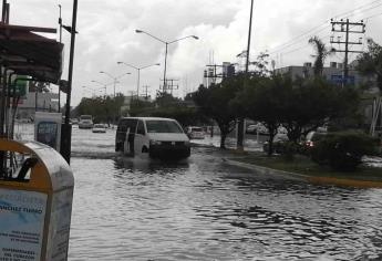 Humedad, lluvias y descargas eléctricas en ocho estados, conoce cuáles