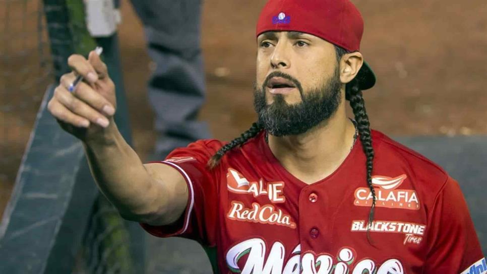 Detienen al pitcher Sergio Mitre por el feminicidio de su hijastra