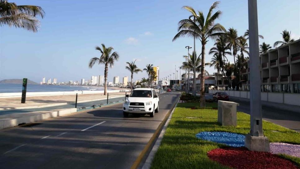 Reabren puerto de Mazatlán a la navegación marítima