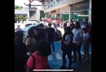 Arriesgan la vida por una gorra de un youtuber en Culiacán
