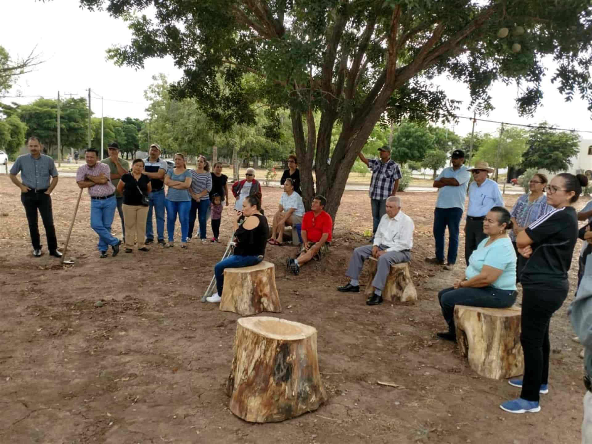 Vecinos del Centro Plaza temen venta de áreas verdes