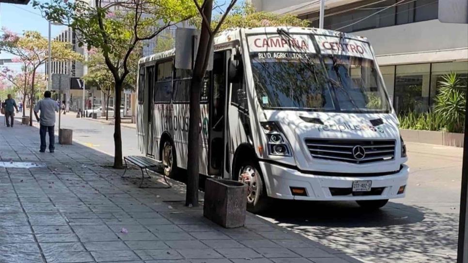 Choferes del transporte público que acosen a pasajeras podrían perder su licencia