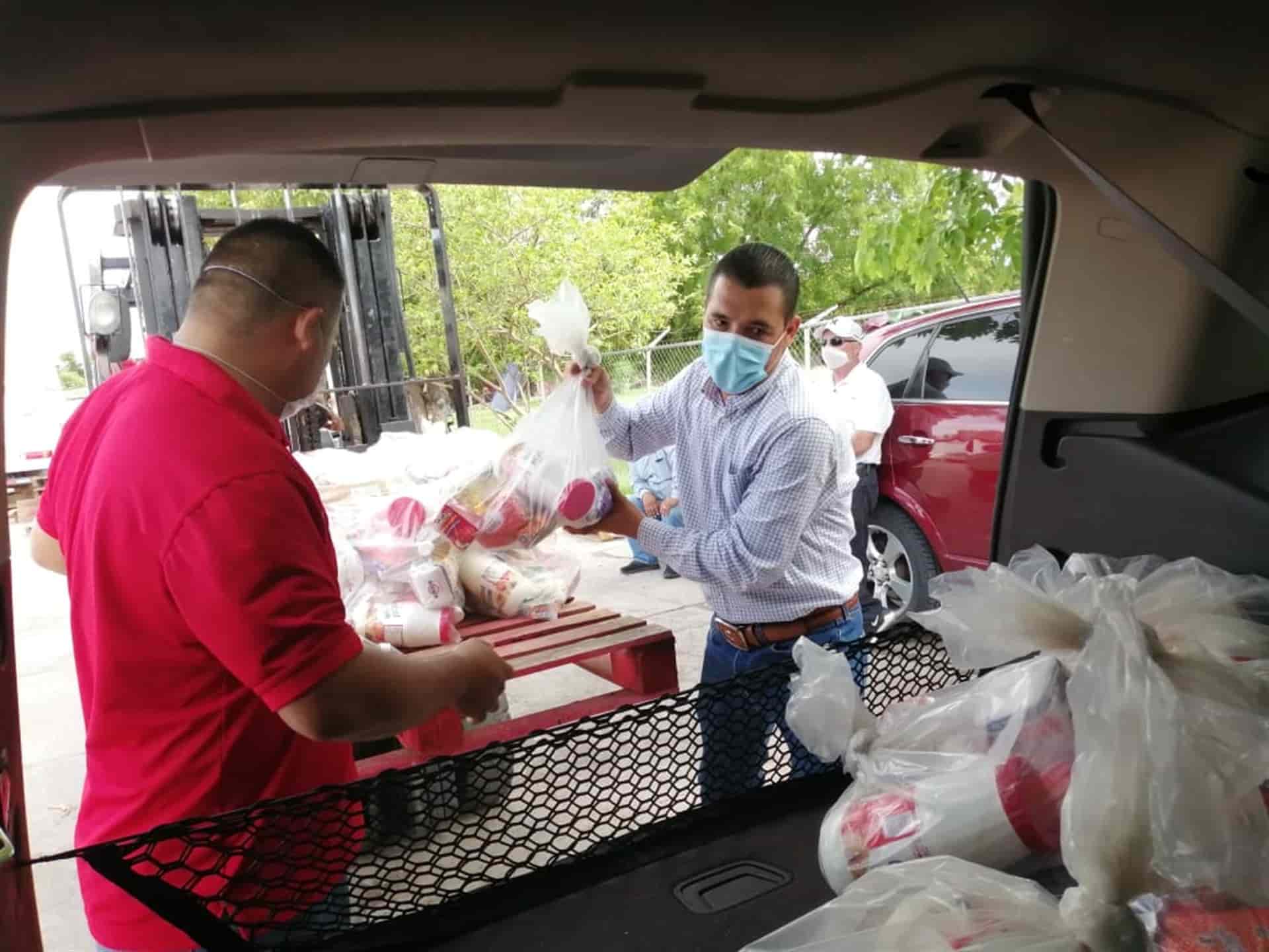 Mil despensas se entregaron en comunidades indígenas de El Fuerte