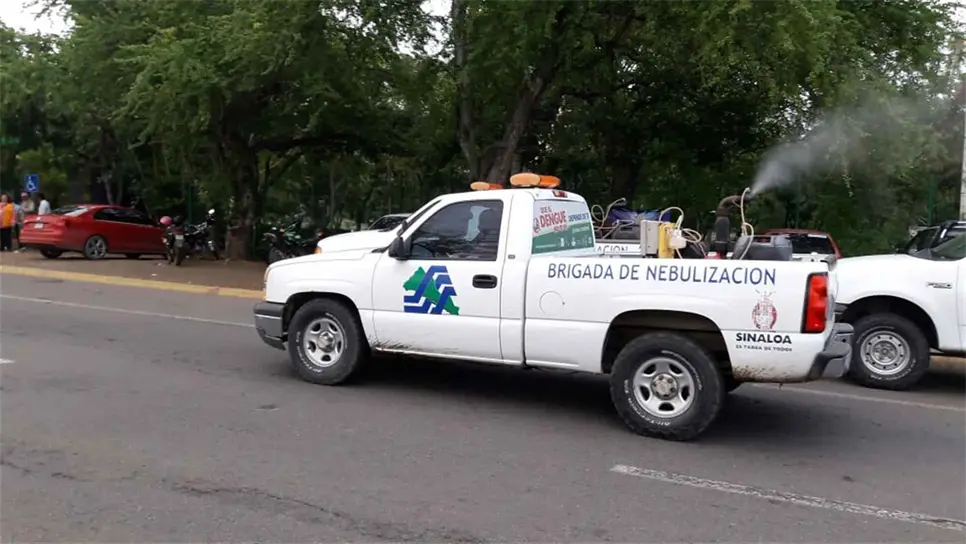 Este viernes fumigarán 6 colonias contra los moscos en Los Mochis