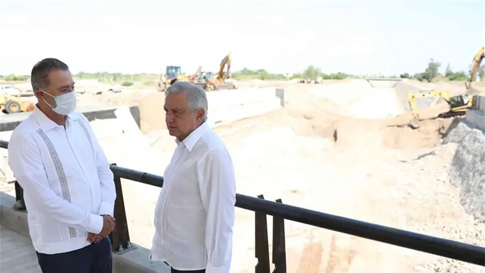 El Presidente de la República supervisó, esta mañana, las obras. FOTO: Gobierno de Sinaloa.