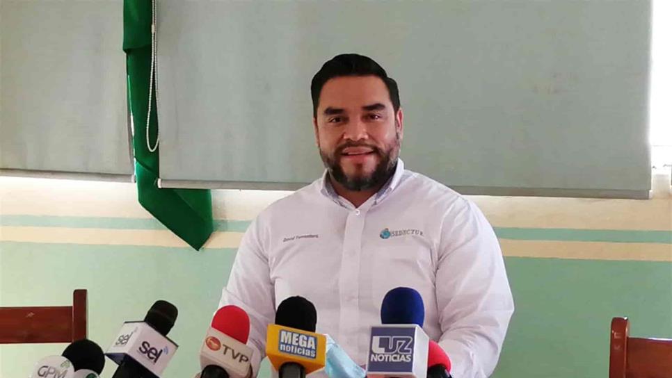 Renuncia David González y se destapa para la alcaldía de Mazatlán