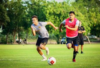 Luis Felipe Félix, orgulloso de defender el escudo de Dorados