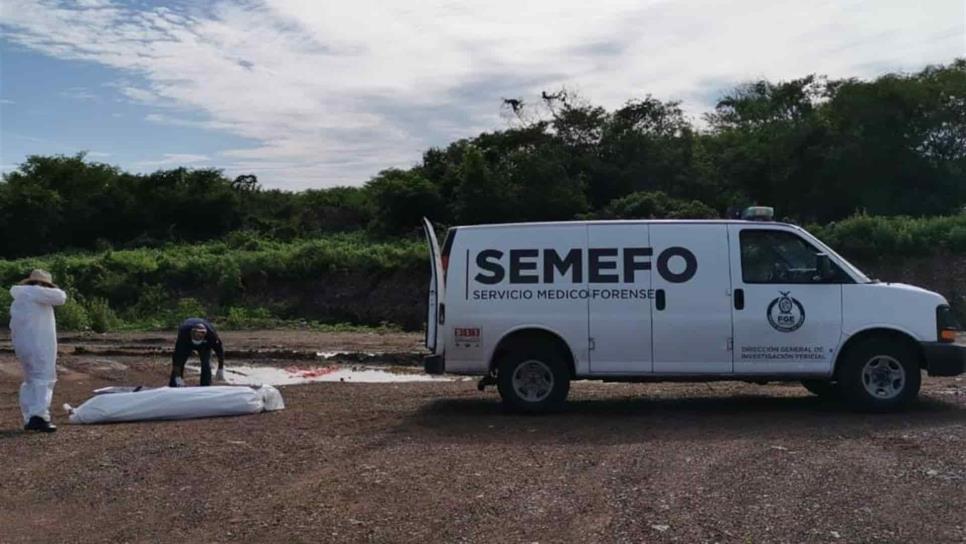 Encuentran cadáver embolsado rumbo a Imala, Culiacán