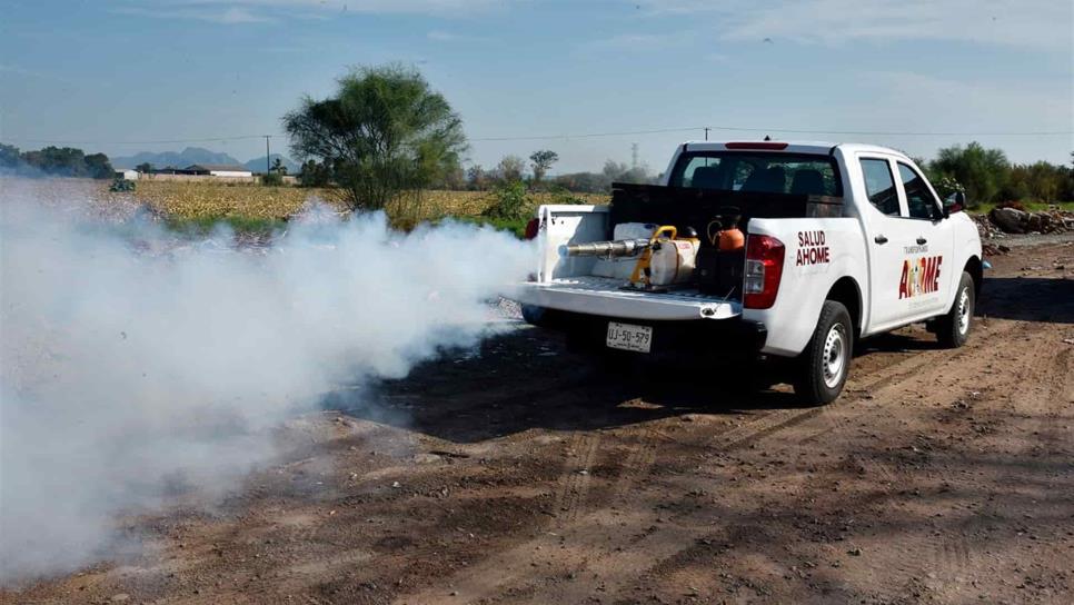 Refuerza acciones de fumigación contra moscos en colonias y ejidos