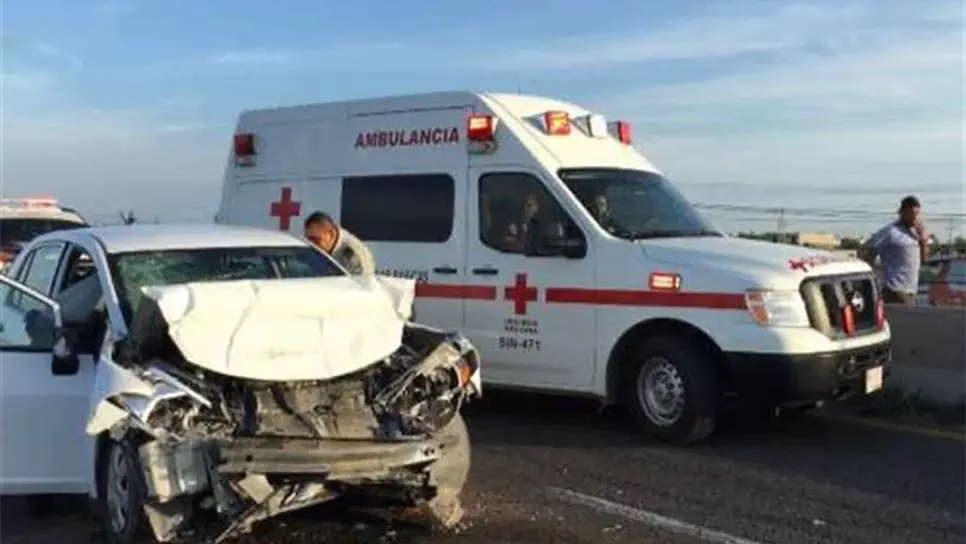 Choque en la México 15 deja tres mujeres lesionadas en Guasave