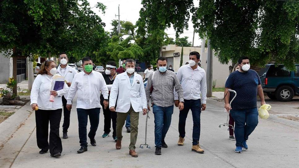 Llevan brigada médica y de servicios integrales a Las Huertas en Los Mochis