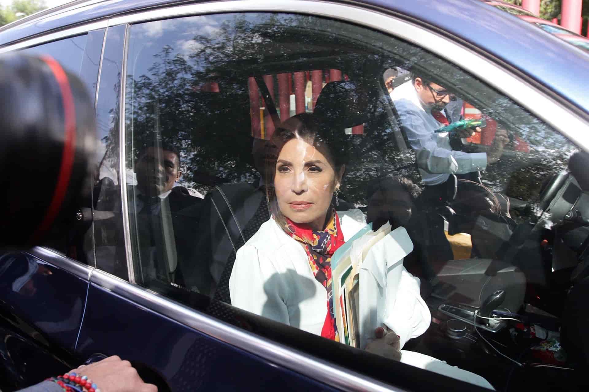 FGR pide 21 años de prisión contra Rosario Robles