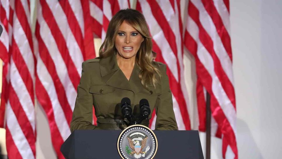 Melania Trump reconoce la gravedad de la pandemia y promete un futuro mejor