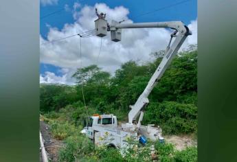 Restablece CFE servicio de energía en San Ignacio afectado por lluvias