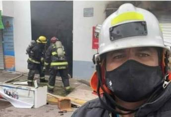 Critican a Bomberos Culiacán por presumir selfie del nuevo Comandante en incendio