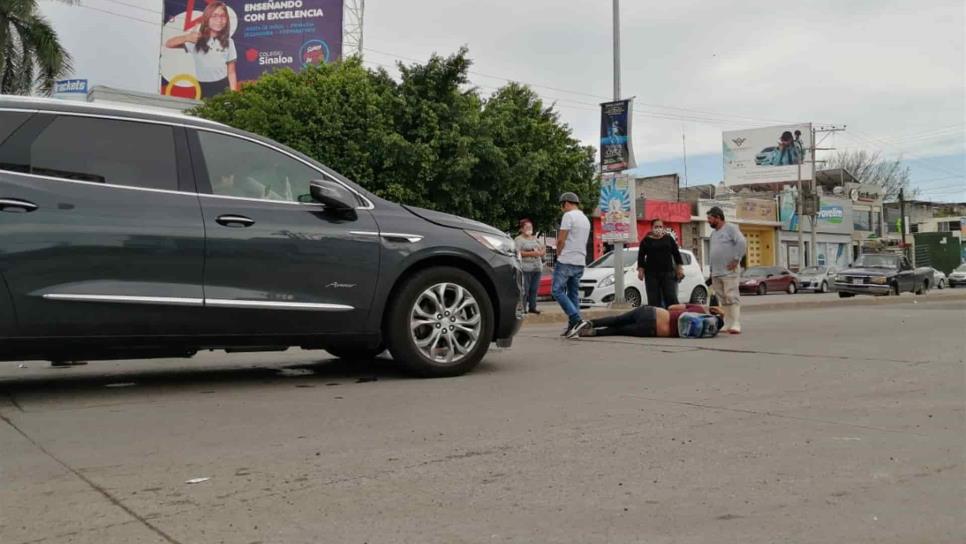 Se lesiona motociclista en desigual choque