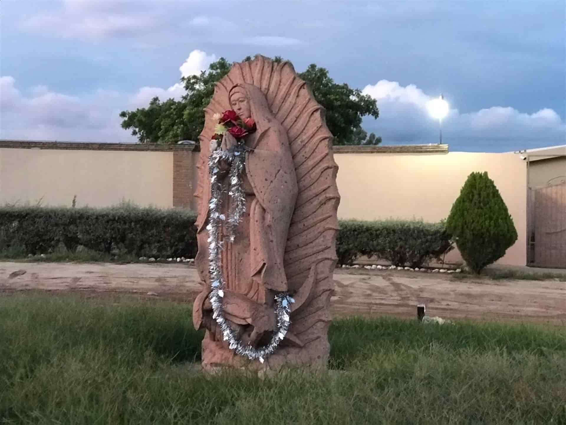 No hay respeto para los muertos, vandalizan tumbas en Culiacán