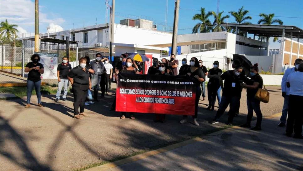 Pagan compensación salarial a trabajadores del Cecjude de Mazatlán