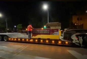 Retiran 5 de los 7 muros que mantenían cerradas calles del centro de Culiacán