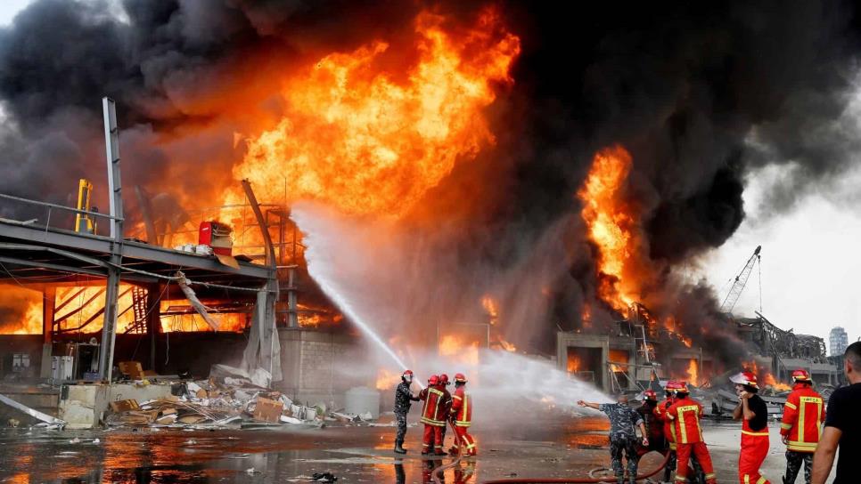 Nuevo incendio en el puerto de Beirut un mes después de la explosión