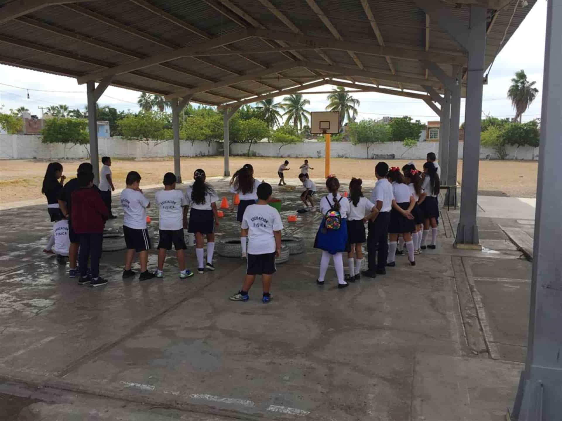 Escuelas de Tiempo Completo deben de permanecer en Sinaloa: diputada
