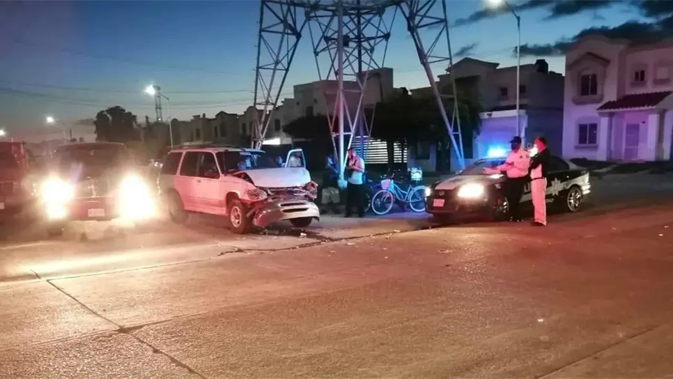 Choque deja cuatro lesionados en Los Mochis