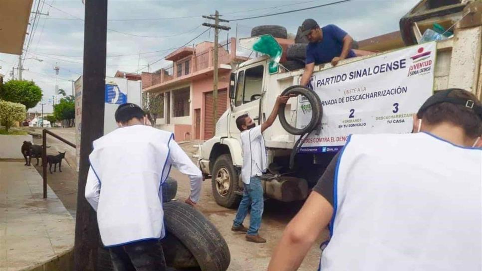 Lleva PAS descacharrización contra el dengue a El Roble, Mazatlán