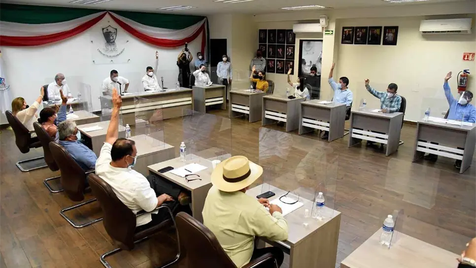 Aprueba Cabildo reconocer a elementos destacados de Protección Civil de Ahome