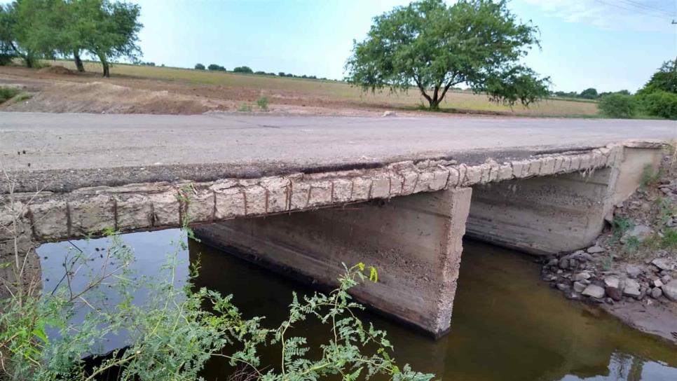 Denuncian incumplimiento en la reparación del puente que va hacia Bachomobampo I y II en Ahome