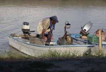 Gobierno de Sinaloa dará despensas y apoyos a pescadores