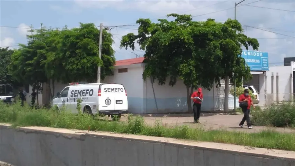 Localizan joven al parecer asesinado a golpes al sur de Culiacán