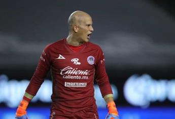 Sosa deja Mazatlán para regresar a Argentina