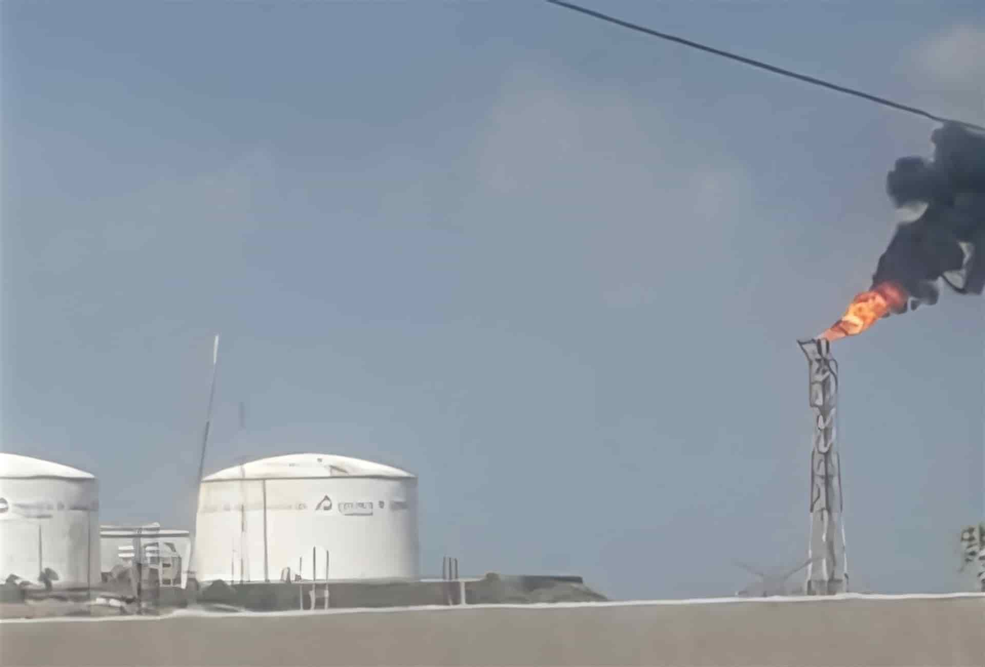 Denuncian que otra vez Pemex contamina a Topolobampo